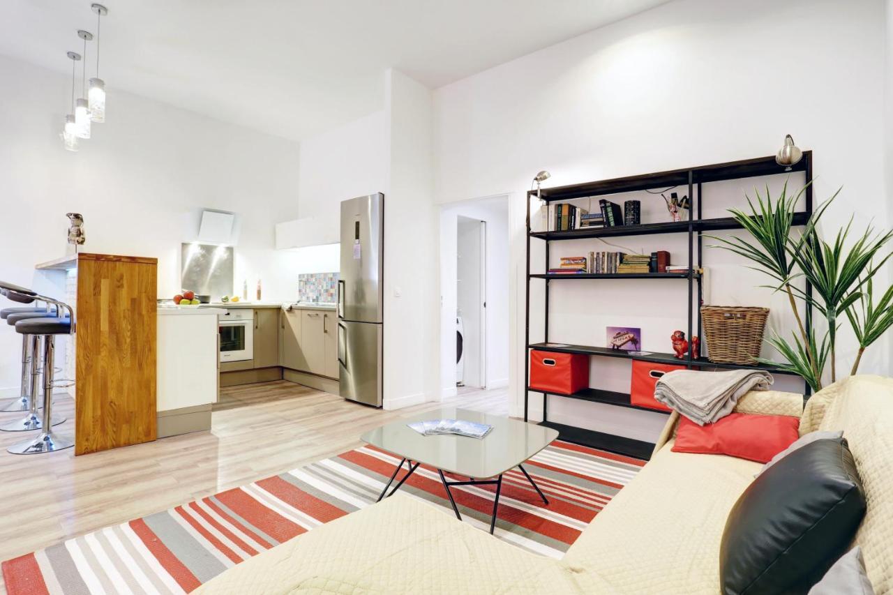Centrale 2 - F4 Spacieux Et Confortable Au Centre Du Vieux-Nice Apartamento Exterior foto